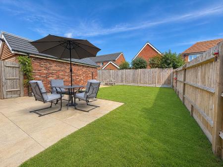 Garden_88VV