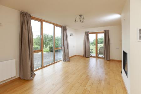 Family Room_5DP