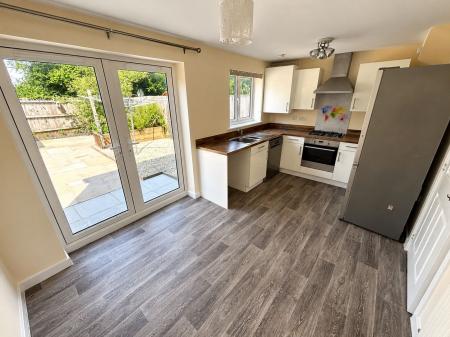 Kitchen (1)