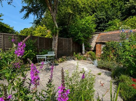 Garden_39SJS