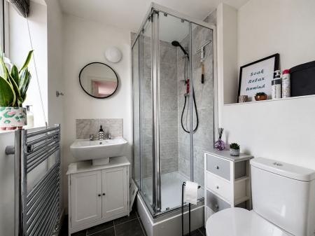Ensuite_65AR