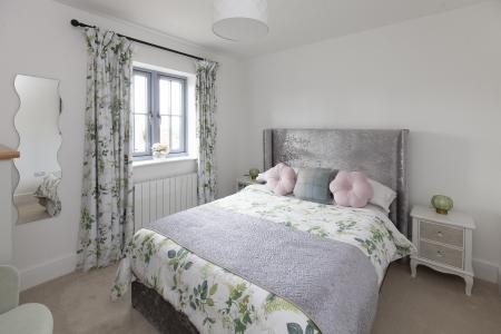 Guest Bedroom_2SV