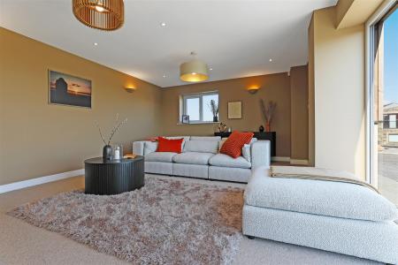 Saxon Rise.33.Photoneg.co.uk.jpg