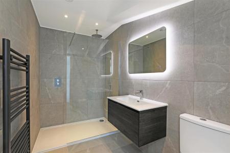 Saxon Rise.34.Photoneg.co.uk.jpg