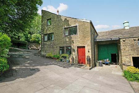 Storr Hall Farm.03.Photoneg.co.uk.jpg