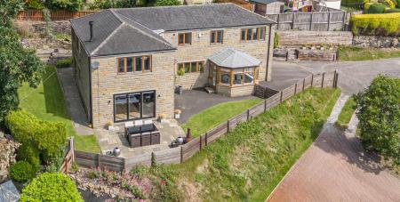 Front Image Tenterfield.jpg