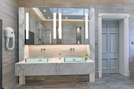 Upper Sky.58.Photoneg.co.uk.jpg