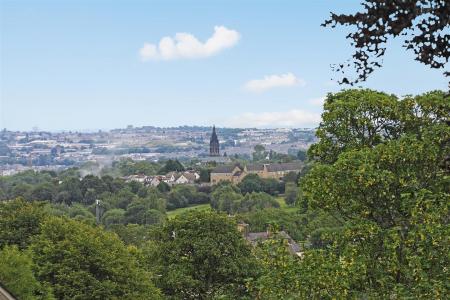 Upper Sky.67.Photoneg.co.uk.jpg