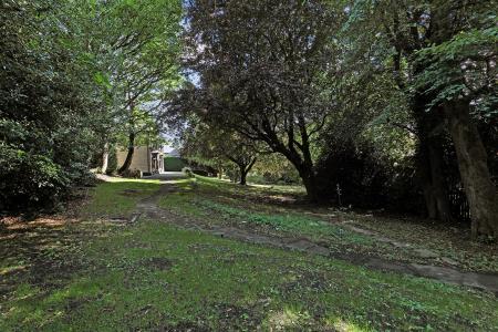 Upper Sky.17.Photoneg.co.uk.jpg