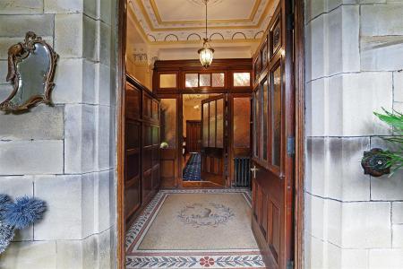 Upper Sky.26.Photoneg.co.uk.jpg