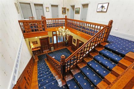 Upper Sky.55.Photoneg.co.uk.jpg