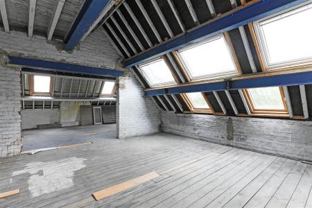 Upper Sky.68.Photoneg.co.uk.jpg