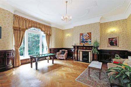 Upper Sky.39.Photoneg.co.uk.jpg