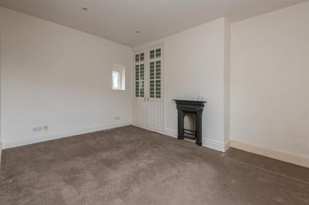 44 - 1 Lower Holme House HX2 6TE.jpg