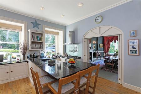 Brockwell House P.20.Photoneg.co.uk.jpg