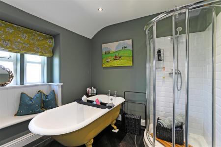 Pike End Fram.59.Photoneg.co.uk.jpg