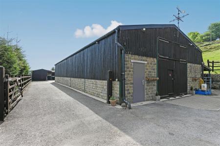 Pike End Fram.12.Photoneg.co.uk.jpg