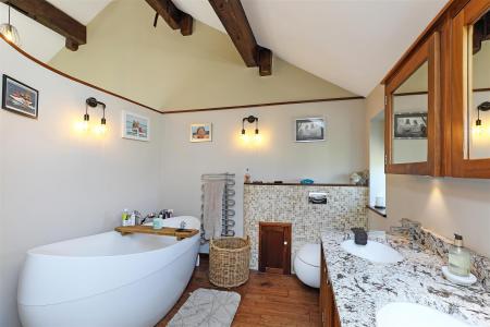 Pike End Fram.50.Photoneg.co.uk.jpg