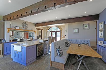 Pike End Fram.38.Photoneg.co.uk.jpg