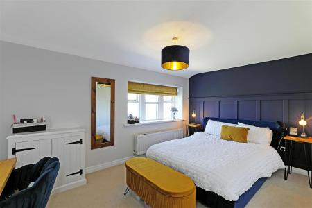 Pike End Fram.55.Photoneg.co.uk.jpg