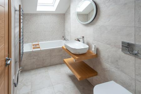 Bed 2 Ensuite, 02