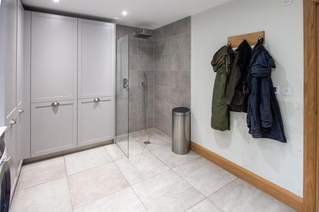 Utility Room, 02
