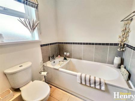 6_Untitled design.png