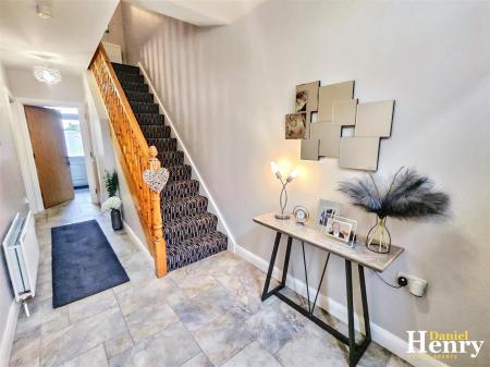 5_Untitled design.png