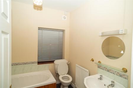 Commercial building-Checkpointimages-19-02-2026-00