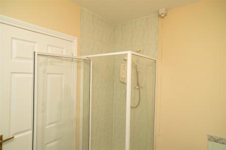 Commercial building-Checkpointimages-19-02-2026-00