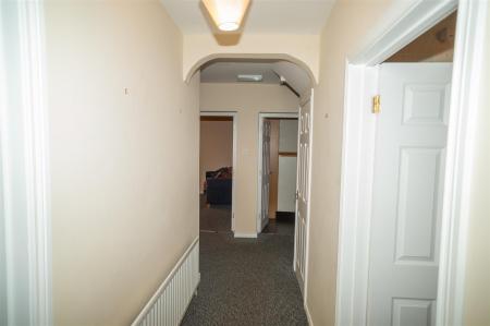 Commercial building-Checkpointimages-19-02-2026-00