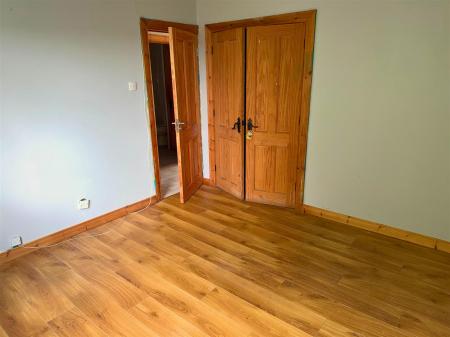 Bedroom (2)