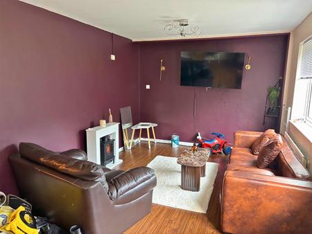 Lounge: