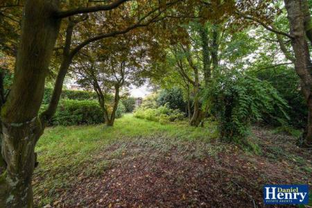 14 Limavady Road, L-Derry, BT47 6JD-15.jpg