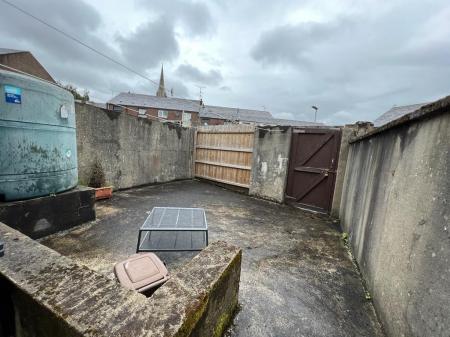 YARD 9 EGLINTON TERRACE .jpg