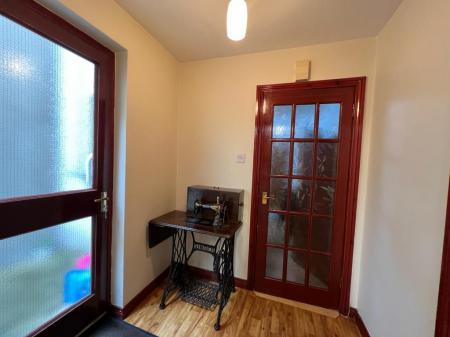 REAR HALLWAY 9 EGLINTON .jpg