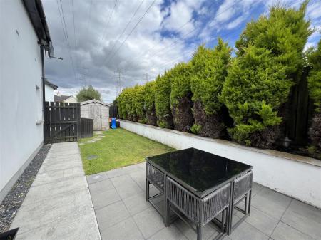 78 the old fort rear garden  .jpg