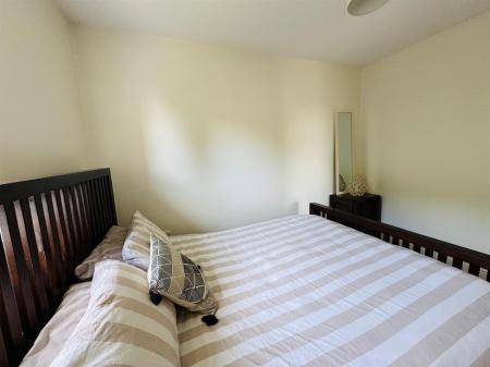 41 DUNNALONG BEDROOM 2.jpg