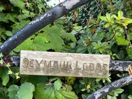 SEYMOUR LODGE .JPG