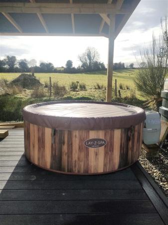 6 GLENCOSH ROAD HOT TUB .jpg