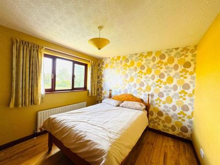 10 coolafinny road bedroom 3.jpg