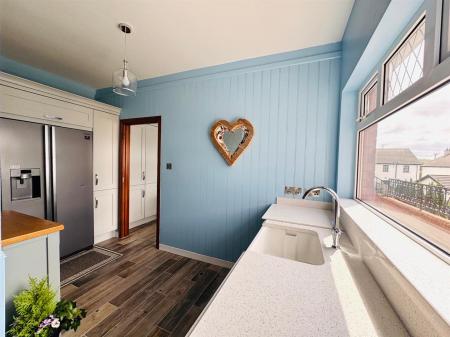 74 WOODEND ROAD UTILITY 5.JPG