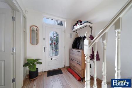 21 Brookmount Park, BT47 5AD-13.JPG