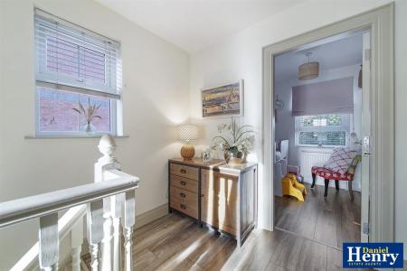 21 Brookmount Park, BT47 5AD-36.JPG