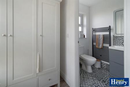 21 Brookmount Park, BT47 5AD-52.JPG