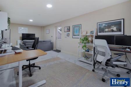 199 Brleyfields, Culmore Road, Derry-61.JPG