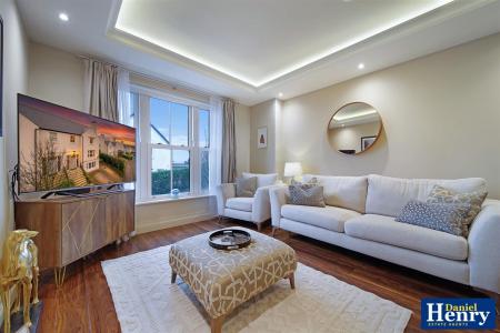 199 Brleyfields, Culmore Road, Derry-24.JPG