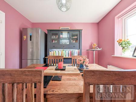 Kitchen & Diner