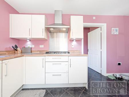 Kitchen & Diner