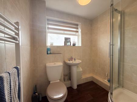 Family Shower Room